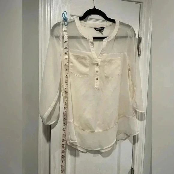Express Sheer Ivory 3/4 Sleeve Pearl Button Collarless Popover Shirt Size XS - Picture 8 of 10